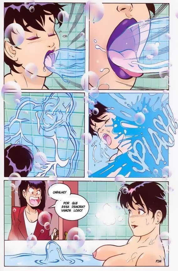 Tomando banho com Homem Invisível